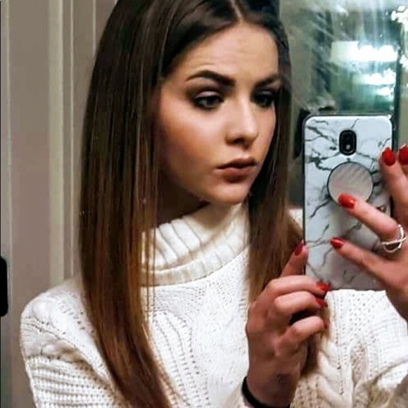 Meet your Posher, Megan - Picture 1 of 1